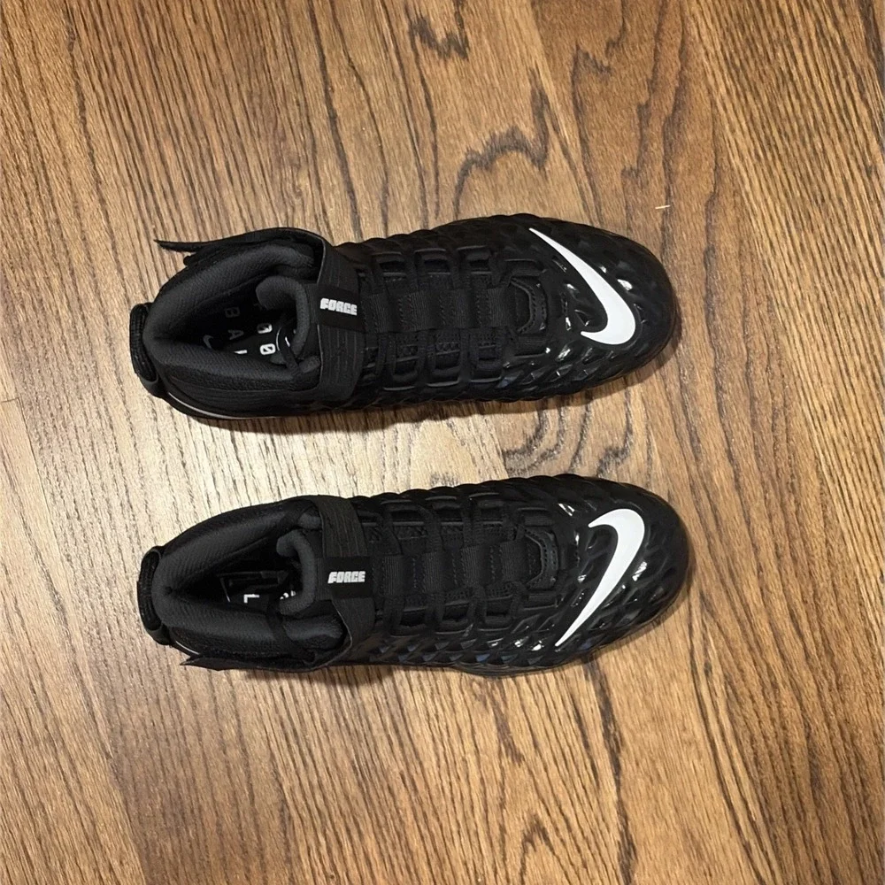Nike Force Savage Pro 2 Black White Football Cleats Men's Size 8.5 AH4000-002